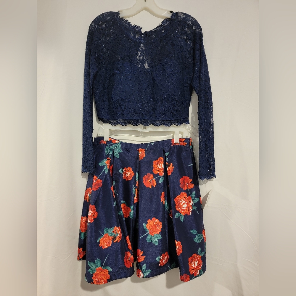 Sequin Hearts 2 Piece Dress, Size 13